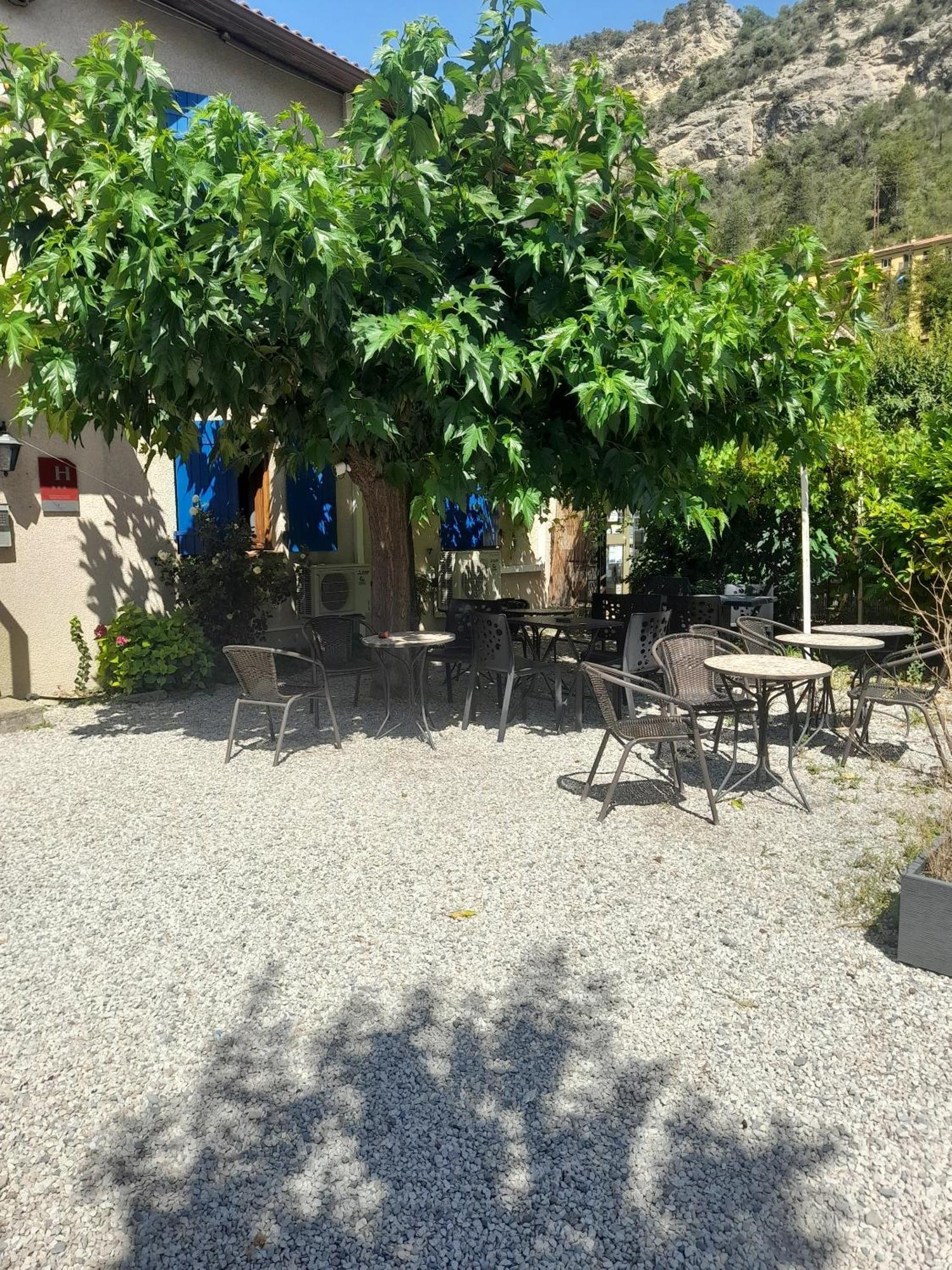 Puget-Théniers Hotel Les Alizes מראה חיצוני תמונה